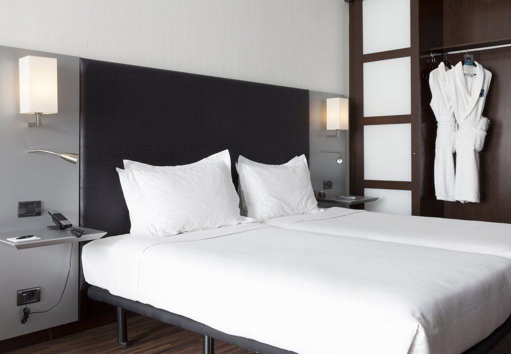 Ac Hotel By Marriott Madrid Airport Coslada Εξωτερικό φωτογραφία