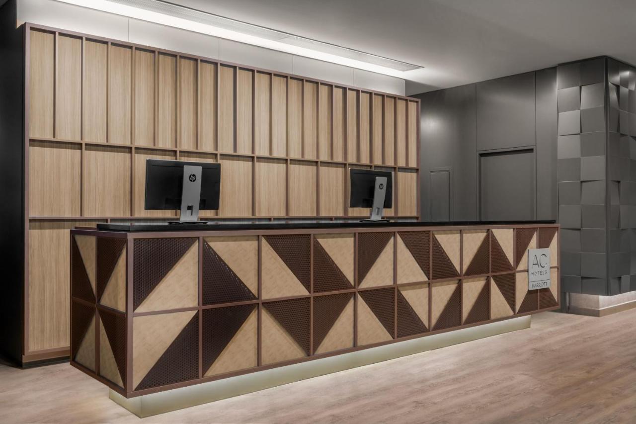 Ac Hotel By Marriott Madrid Airport Coslada Εξωτερικό φωτογραφία