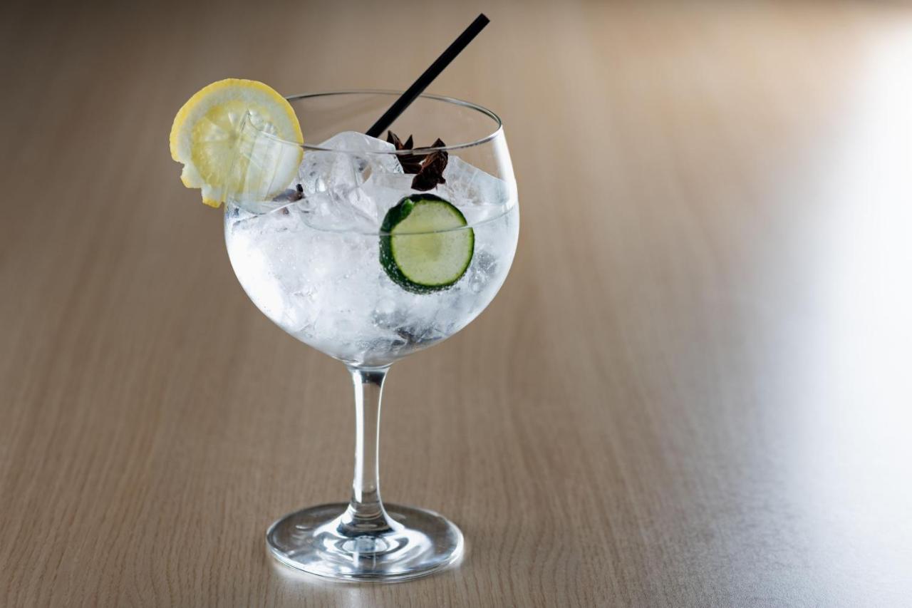 Ac Hotel By Marriott Madrid Airport Coslada Εξωτερικό φωτογραφία