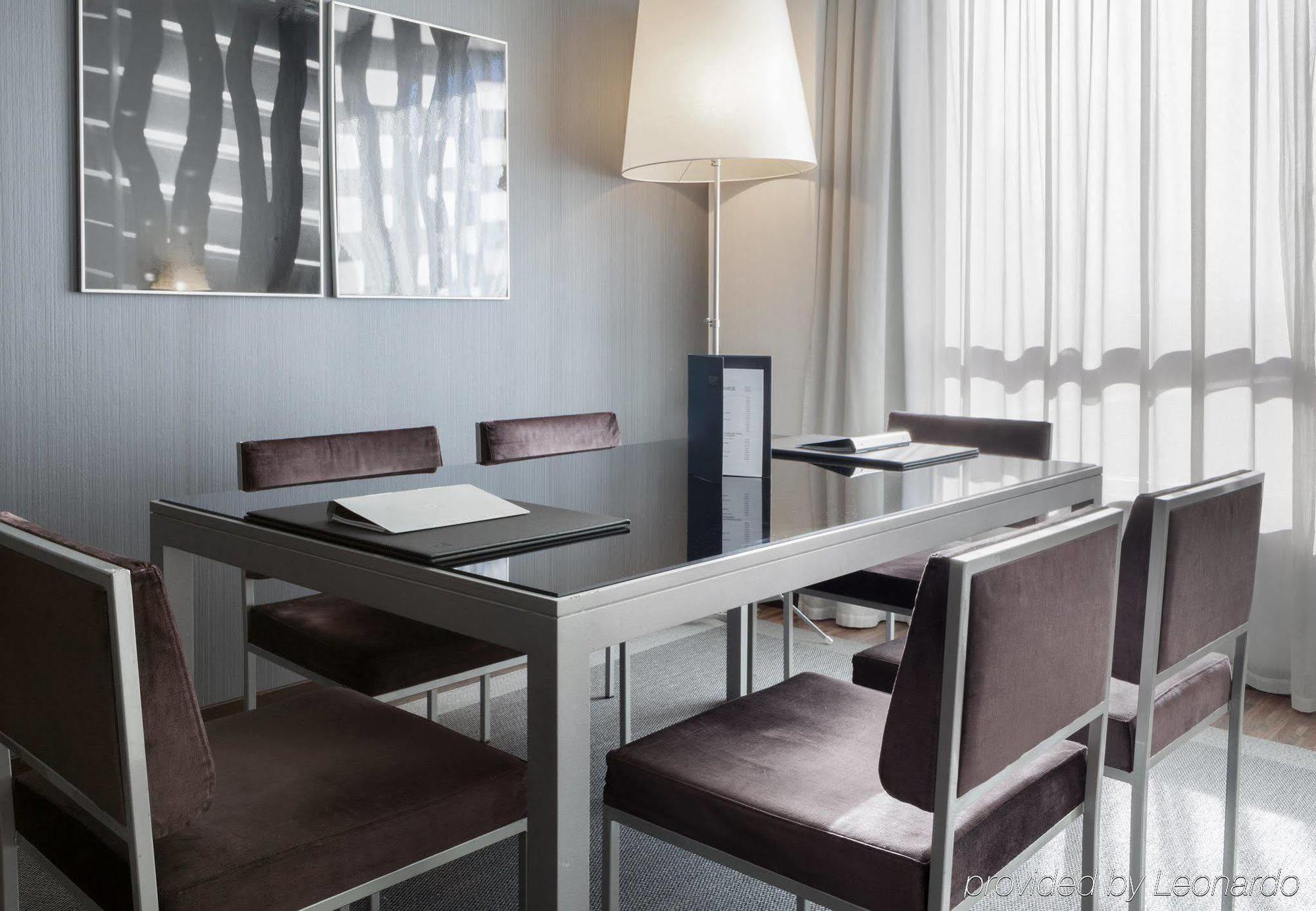 Ac Hotel By Marriott Madrid Airport Coslada Εξωτερικό φωτογραφία